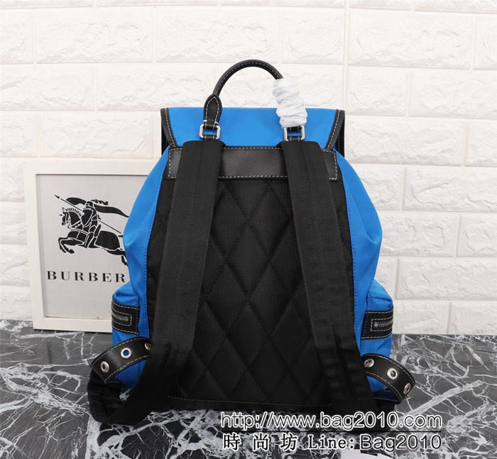 BURBERRY巴寶莉 軍旅背包 品牌典藏 軍風包款 情侶款雙肩包 6662  Bhq1238